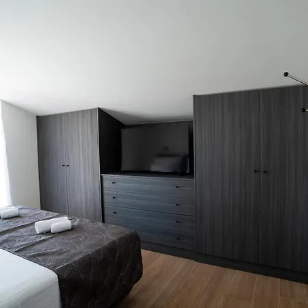 Apartment Onyx Split