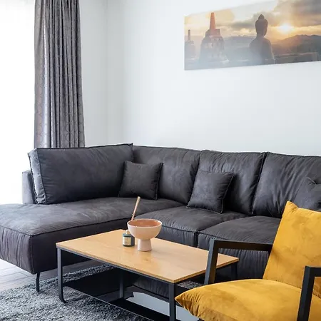 Onyx Apartment